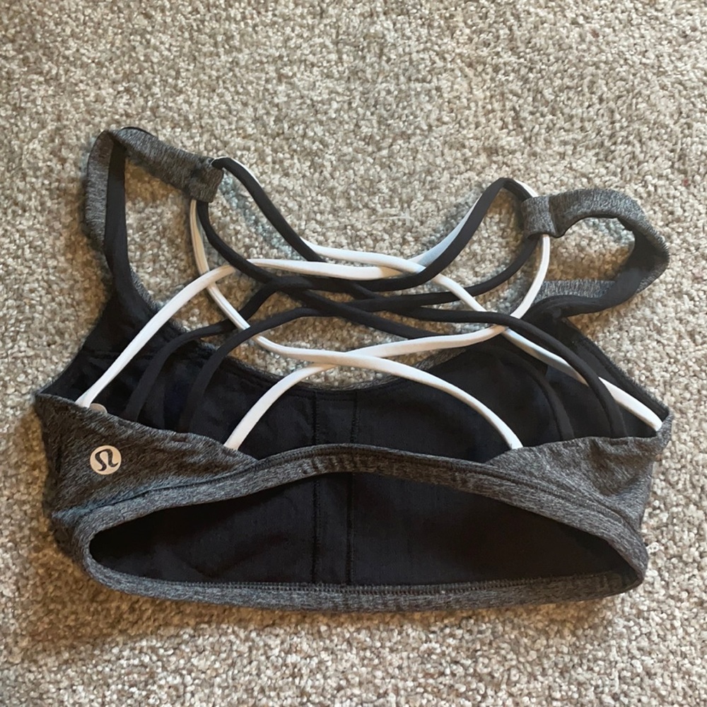 gray lulu lemon  sports bra